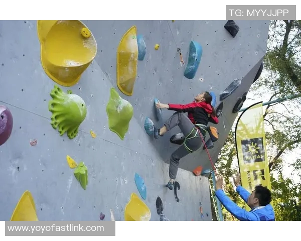 成都攀岩队的阵地战揭秘:深度探讨攀岩运动的魅力与挑战